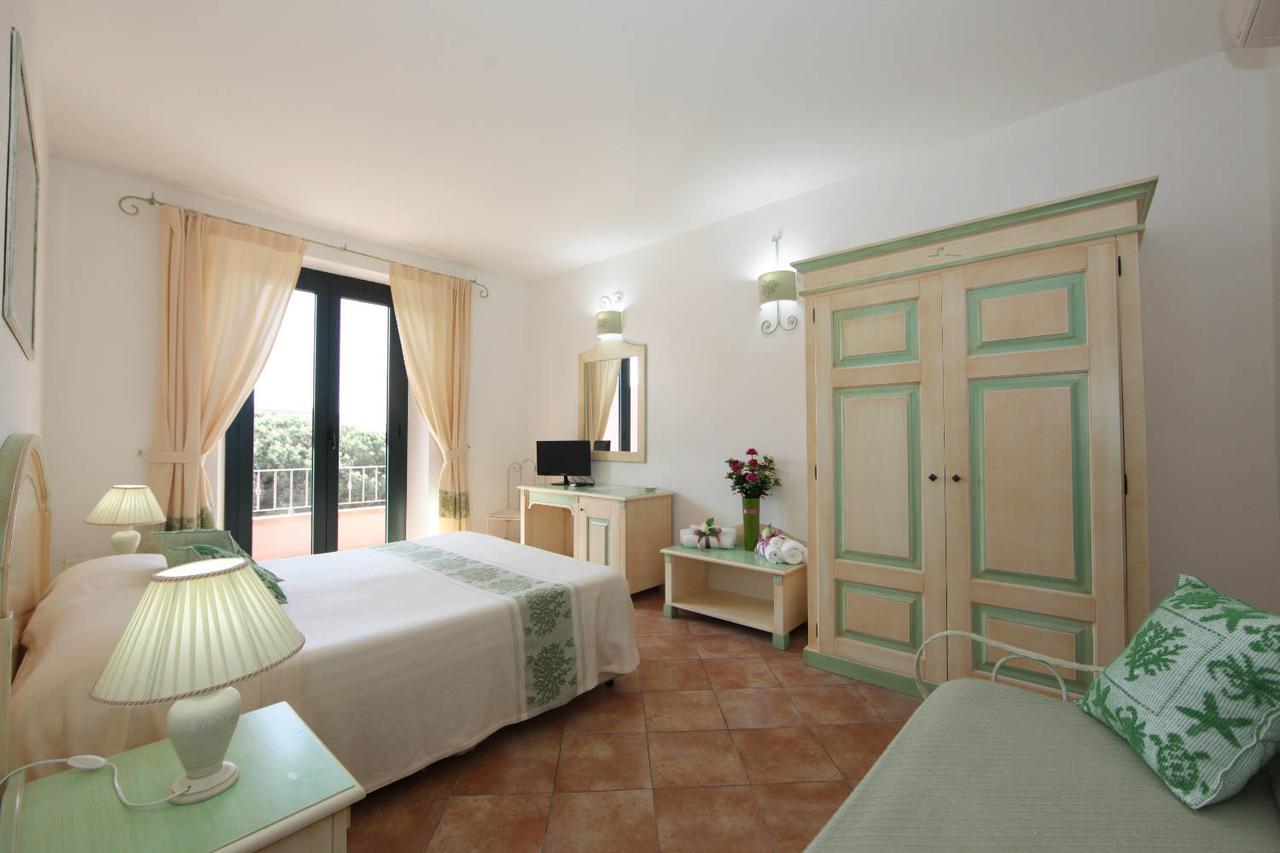 Guest House Villabianca La Maddalena  Exterior foto